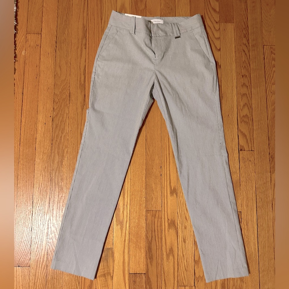 NWT Calvin Klein gray pinstripe 2x29 essential skinny pants